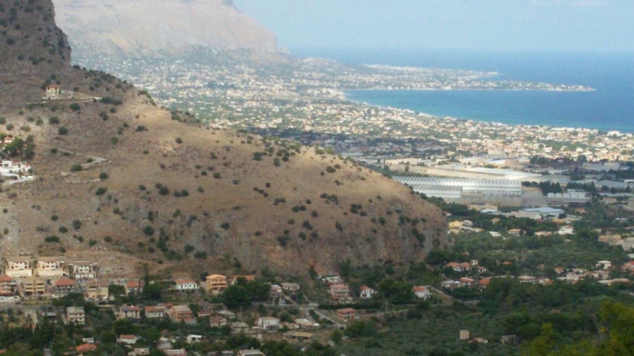 Case Susinna Torretta كاباتشي المظهر الخارجي الصورة